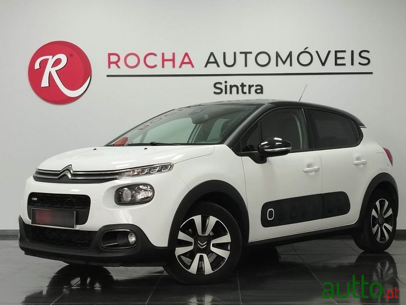 2017' Citroen C3 1.2 Puretech Shine photo #1