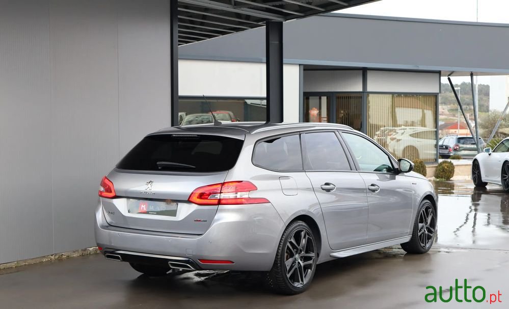 2019' Peugeot 308 Sw photo #2