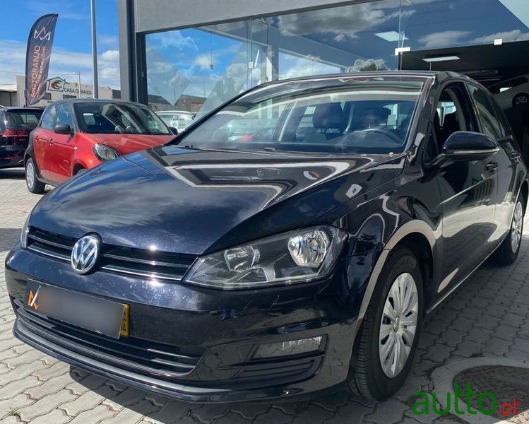 2014' Volkswagen Golf photo #2