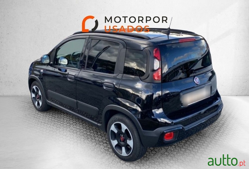 2024' Fiat Panda 1.0 Hybrid City Life photo #5