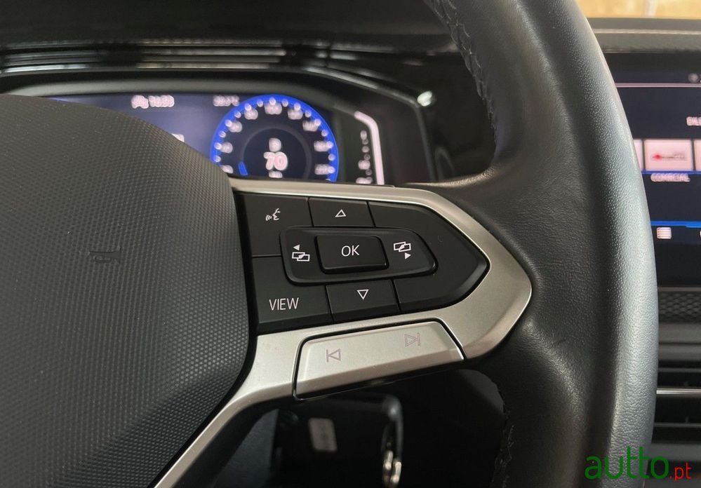 2022' Volkswagen Polo photo #3