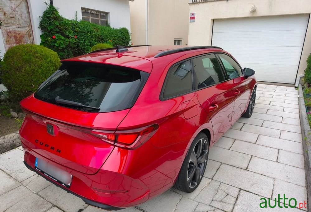 2023' Cupra Leon St 1.4 E-Hybrid Vz Dsg photo #3