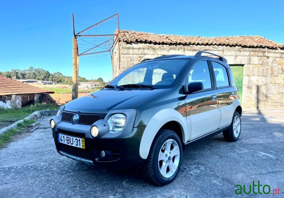 2006' Fiat Panda photo #2