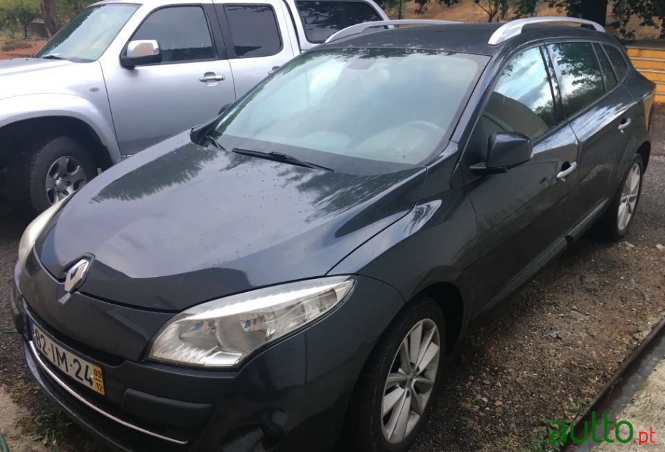 2009' Renault Megane Sport Tourer photo #1