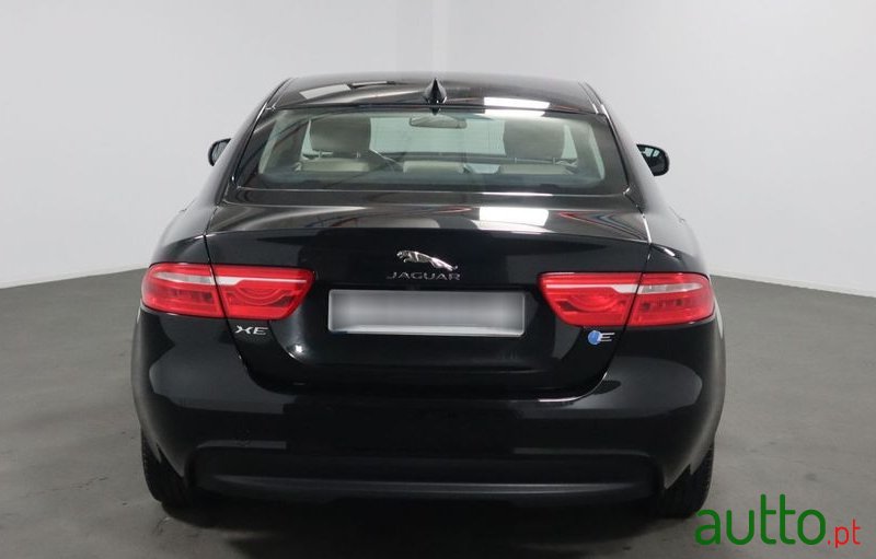 2018' Jaguar XE 2.0 D Prestige Aut. photo #4