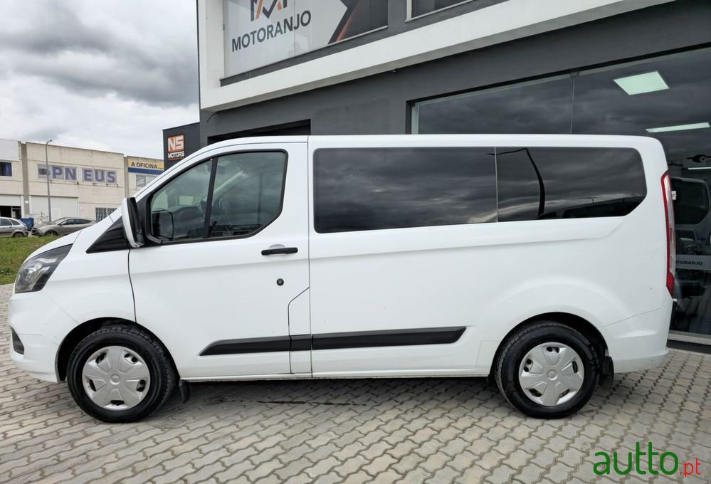 2018' Ford Tourneo Custom photo #5