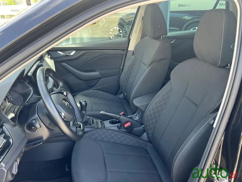 2023' Skoda Scala 1.0 Tsi photo #6