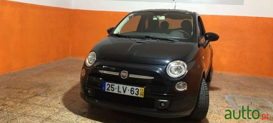 2011' Fiat 500 photo #1