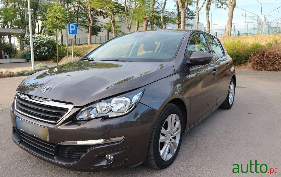 2013' Peugeot 308 Active 1.6 photo #1