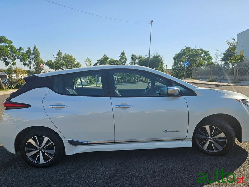 2018' Nissan Leaf 40 Kwh Acenta photo #5