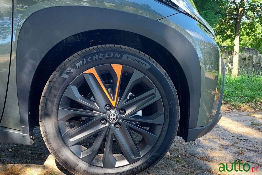 2022' Toyota Aygo X 1.0 Limited photo #3