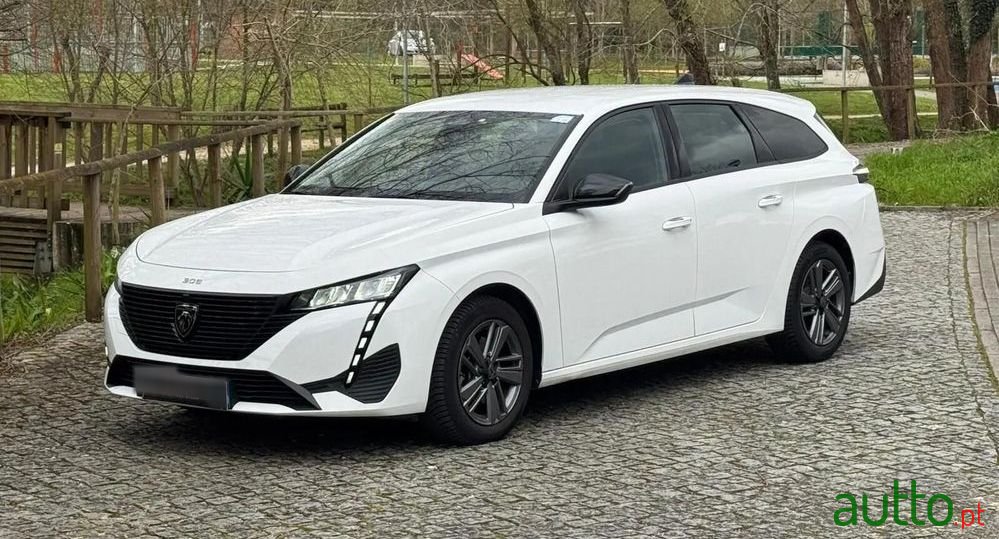 2023' Peugeot 308 Sw photo #1