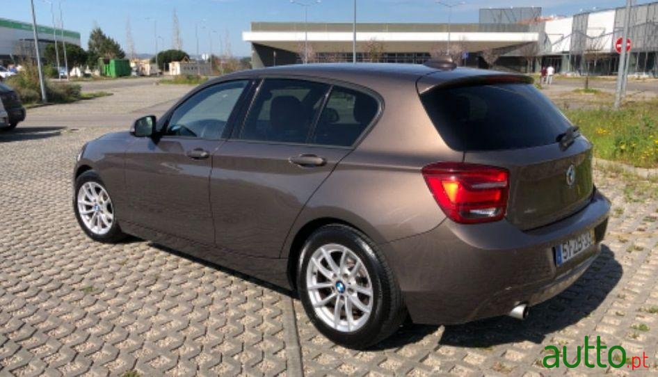 2013' BMW 116 D Efficientdynamics photo #3