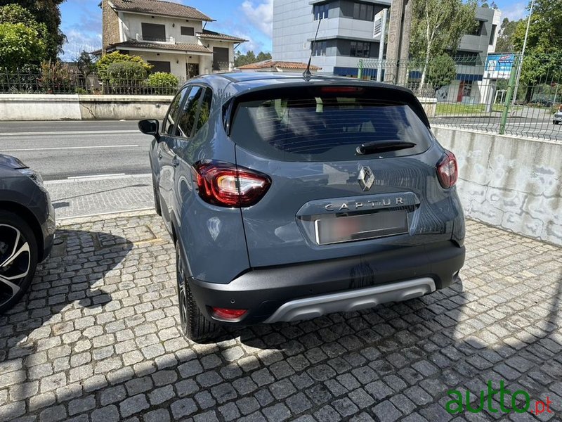 2019' Renault Captur (Energy) Tce 90 Limited photo #6