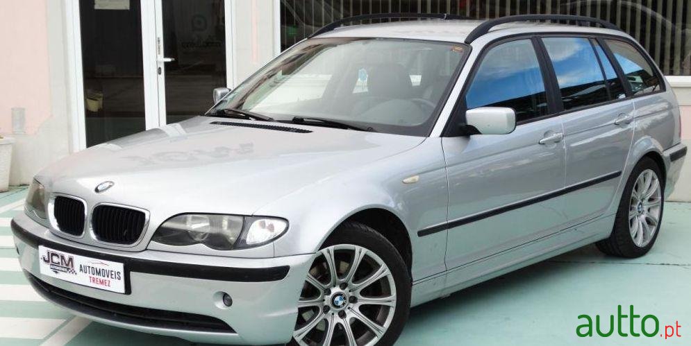 2002' BMW 320 D Touring photo #1