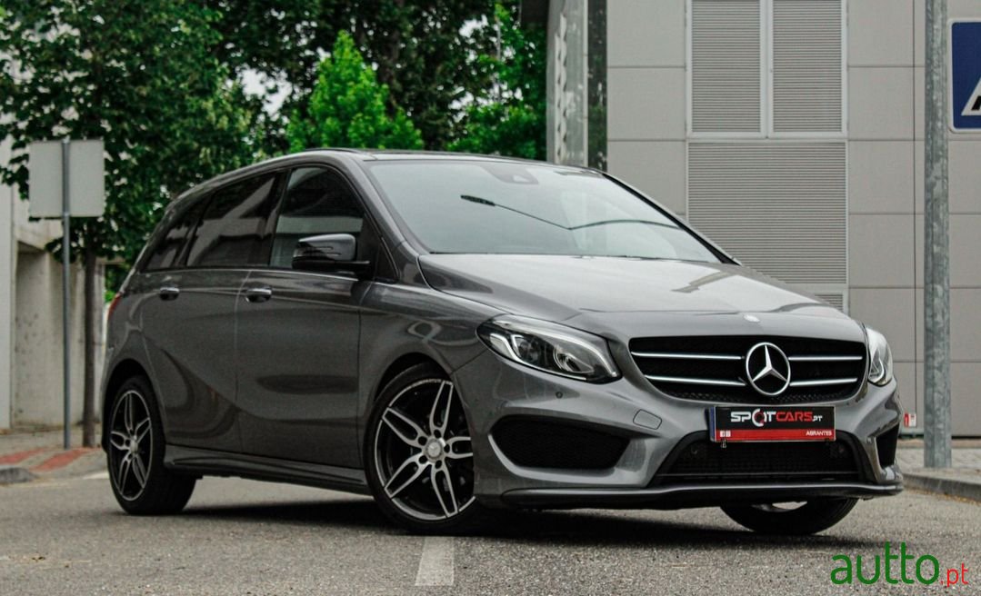 2016' Mercedes-Benz B-180 photo #1