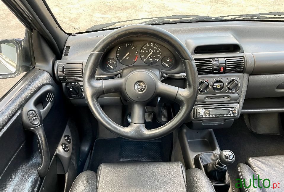 1995' Opel Corsa Sport photo #5