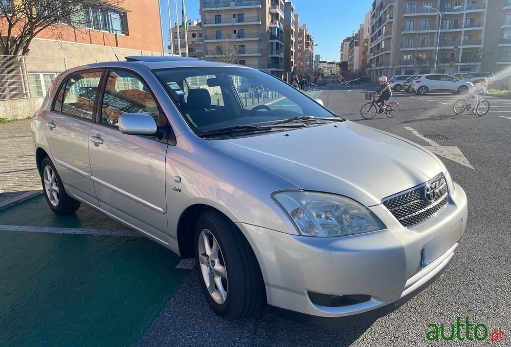 2002' Toyota Corolla photo #5