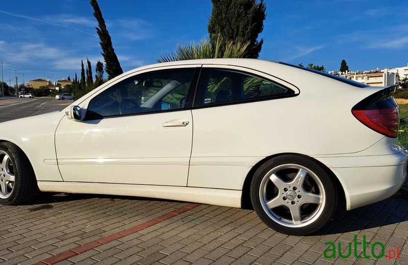 2003' Mercedes-Benz C 230 photo #1