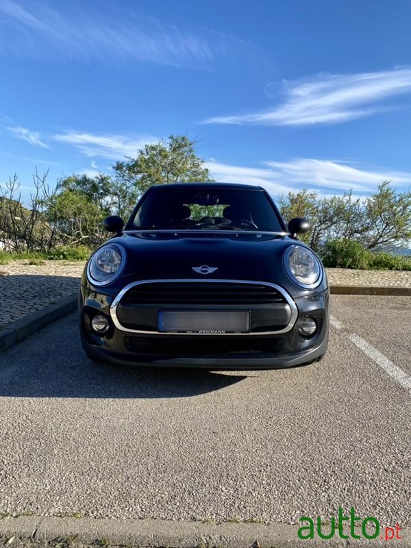 2016' MINI One D photo #2