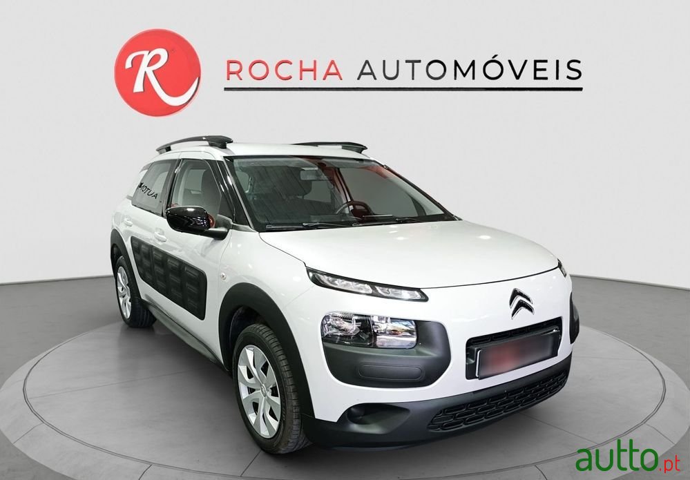 2017' Citroen C4 Cactus photo #3
