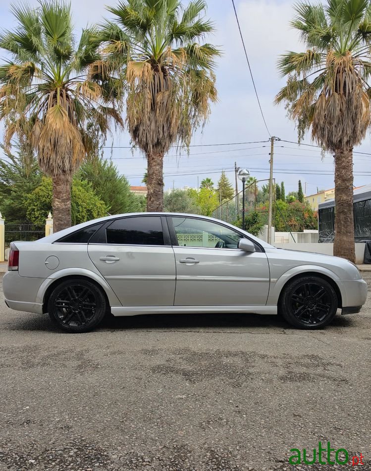 2005' Opel Vectra Gts 1.9 Cdti photo #6