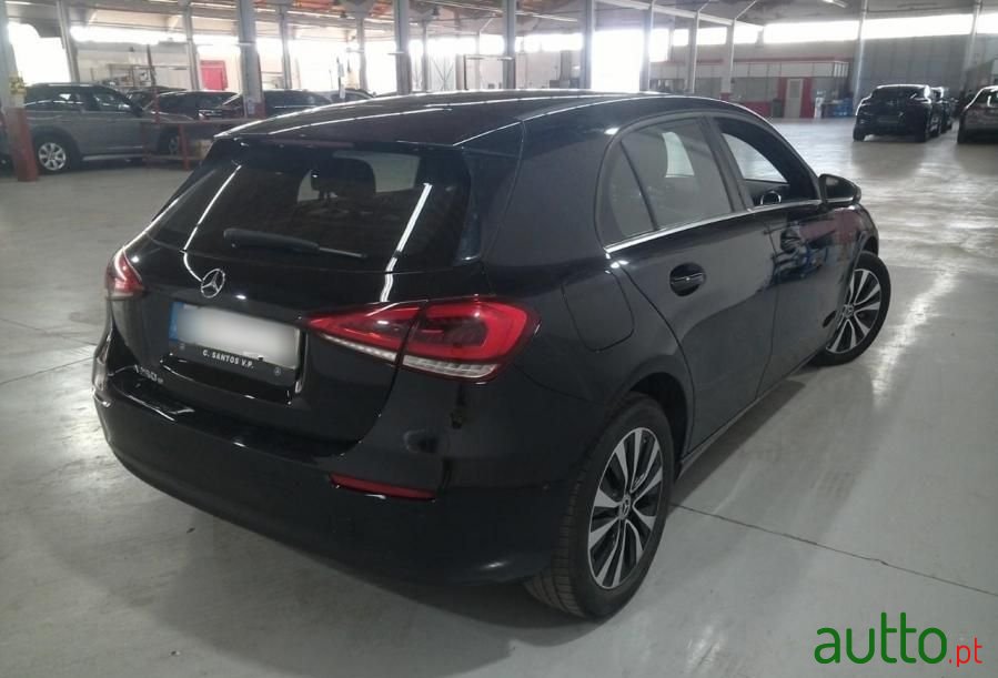 2021' Mercedes-Benz Classe A photo #4