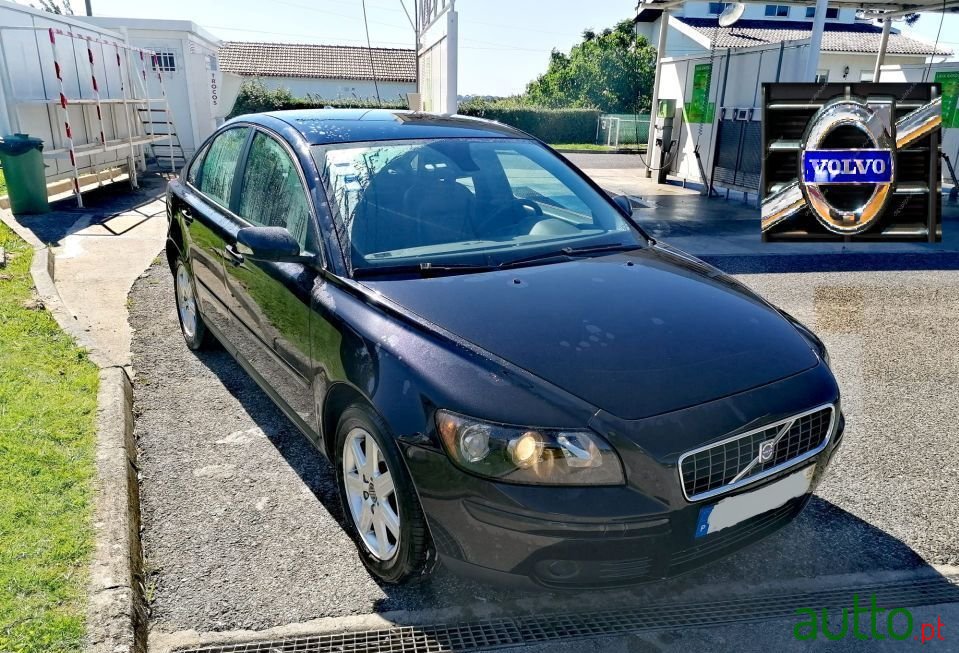 2005' Volvo S40 photo #4