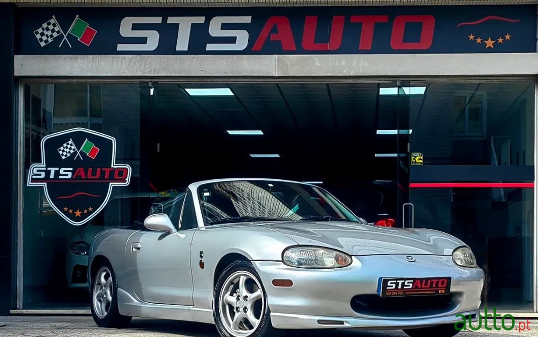 2000' Mazda MX-5 photo #1