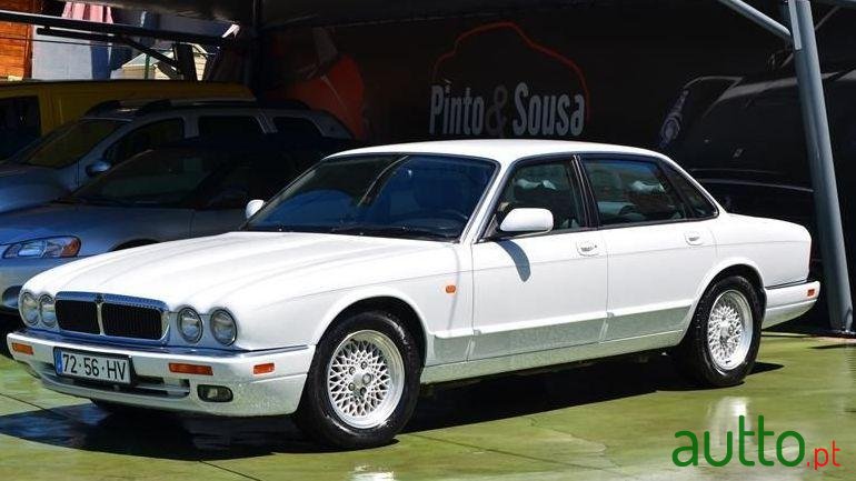 1997' Jaguar XJ6 3.2 Aut. photo #2