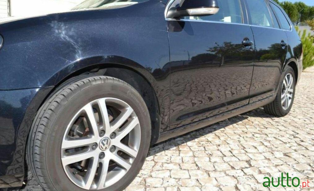 2009' Volkswagen Golf Vi 1.6 Tdi Confortline photo #2