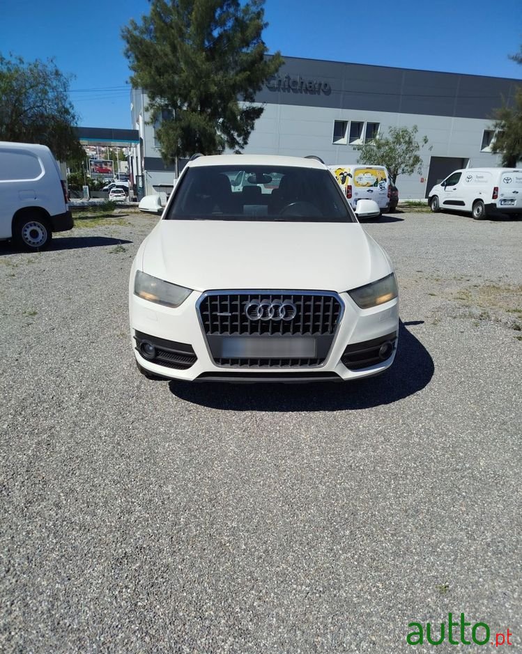 2011' Audi Q3 2.0 Tdi Quattro S-Tronic photo #1