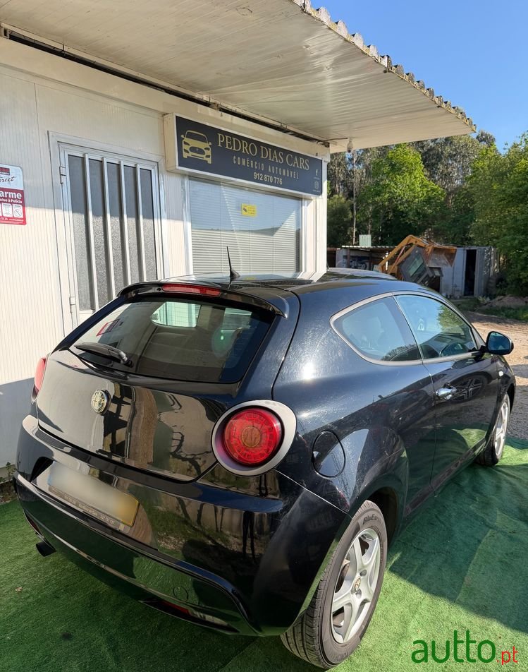 2011' Alfa Romeo MiTo photo #5