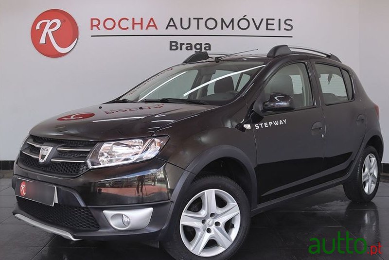 2015' Dacia Sandero 0.9 Tce Stepway 124G photo #1