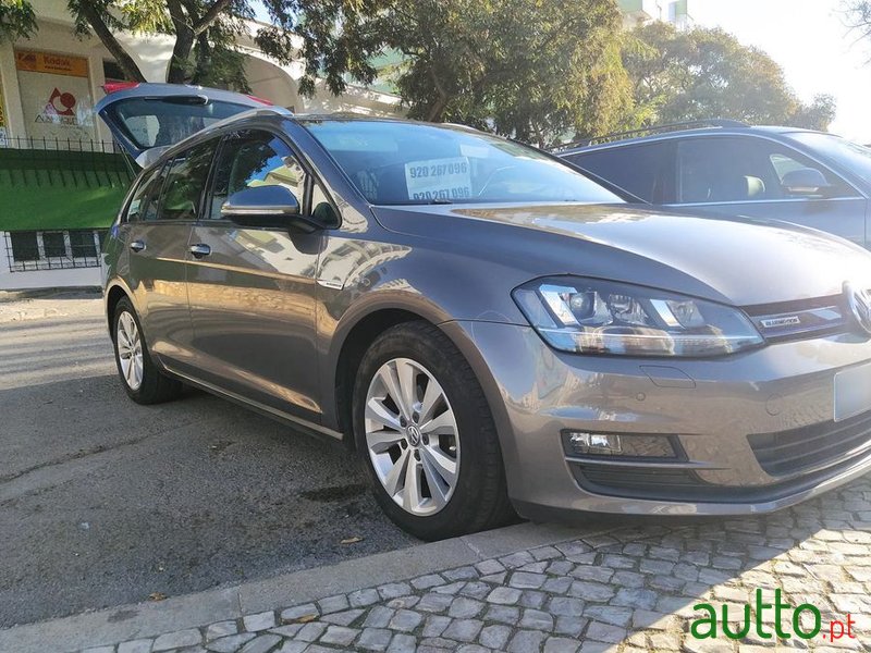 2015' Volkswagen Golf Variant photo #3