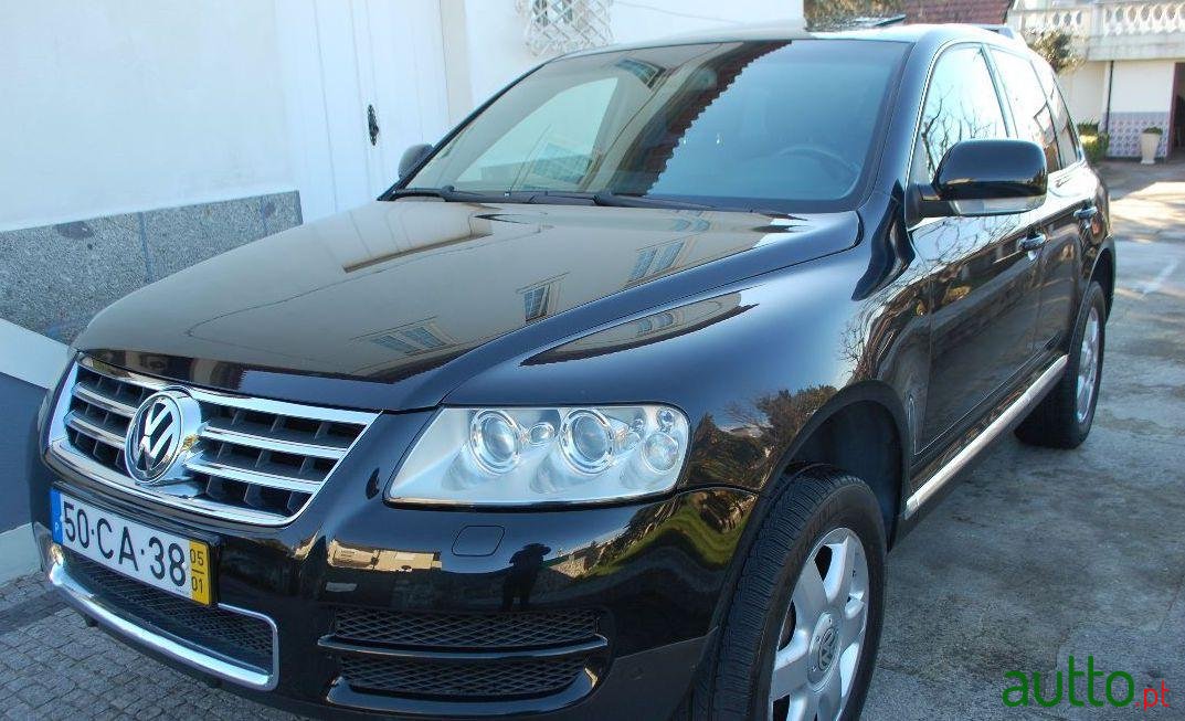 2005' Volkswagen Touareg V10 Tdi photo #1