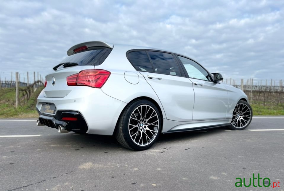 2015' BMW 118 photo #5