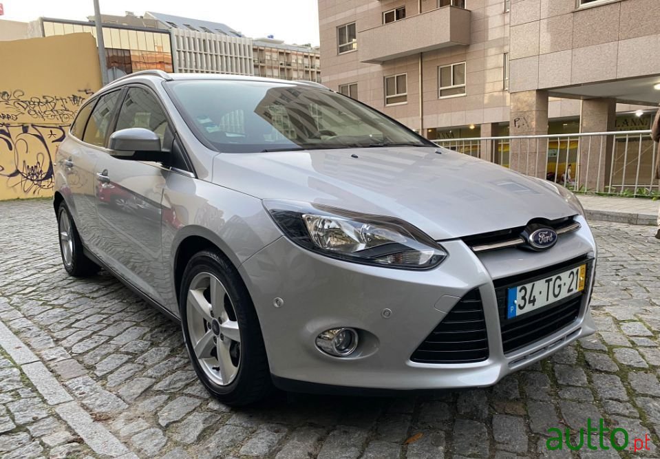 2013' Ford Focus Sw photo #3