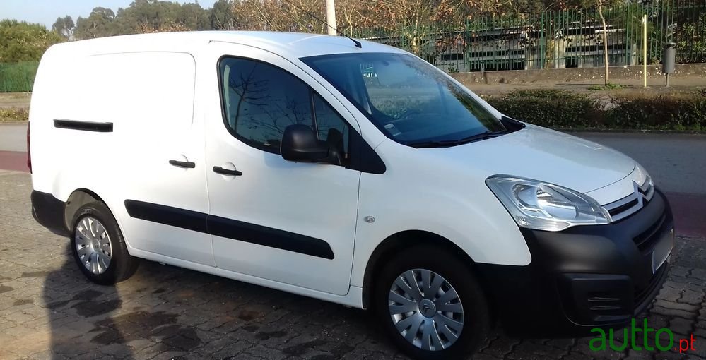 2016' Citroen Berlingo photo #6