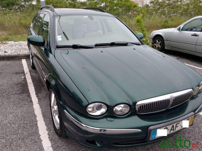 2004' Jaguar X-Type 2.0 photo #2