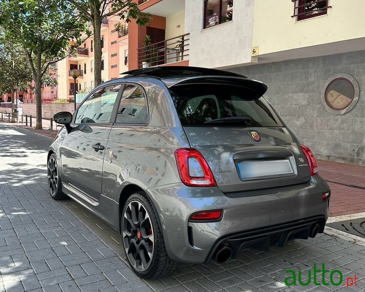 2017' Fiat 595 Abarth photo #4