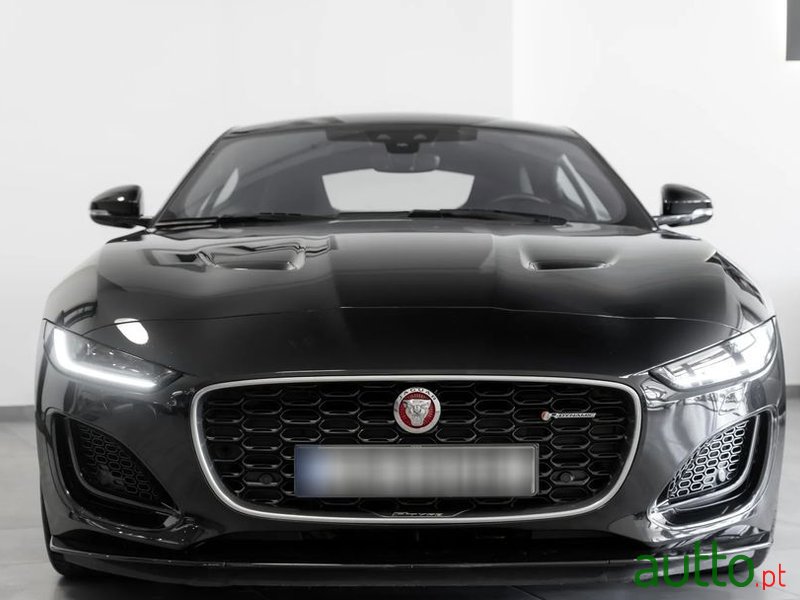 2022' Jaguar F-Type 2.0 I4 R-Dynamic photo #3