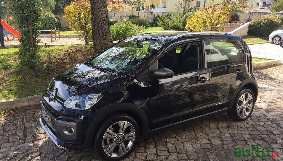 2017' Volkswagen Up photo #1