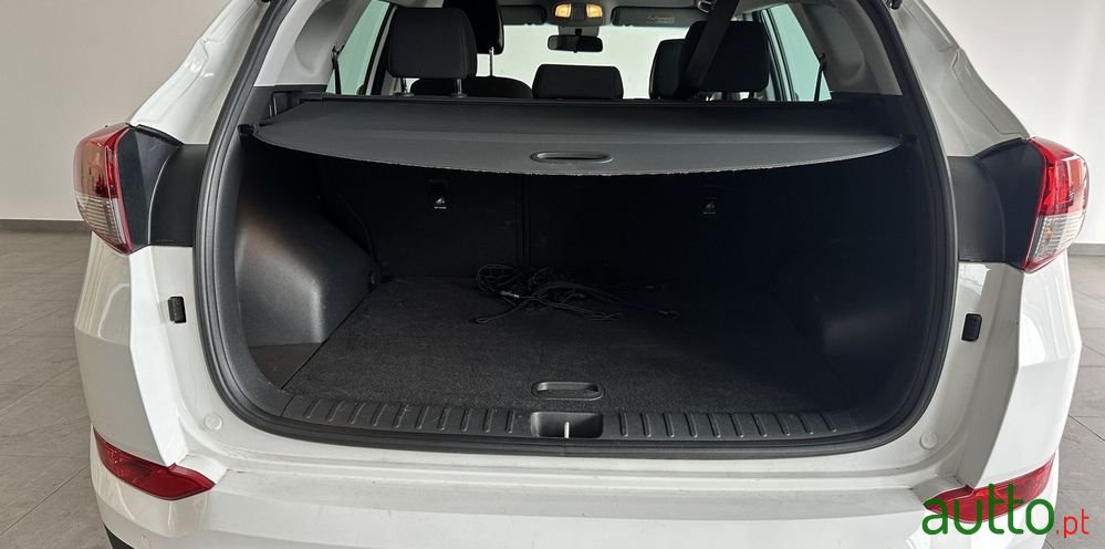 2018' Hyundai Tucson 1.7 Crdi Executive Dct photo #6