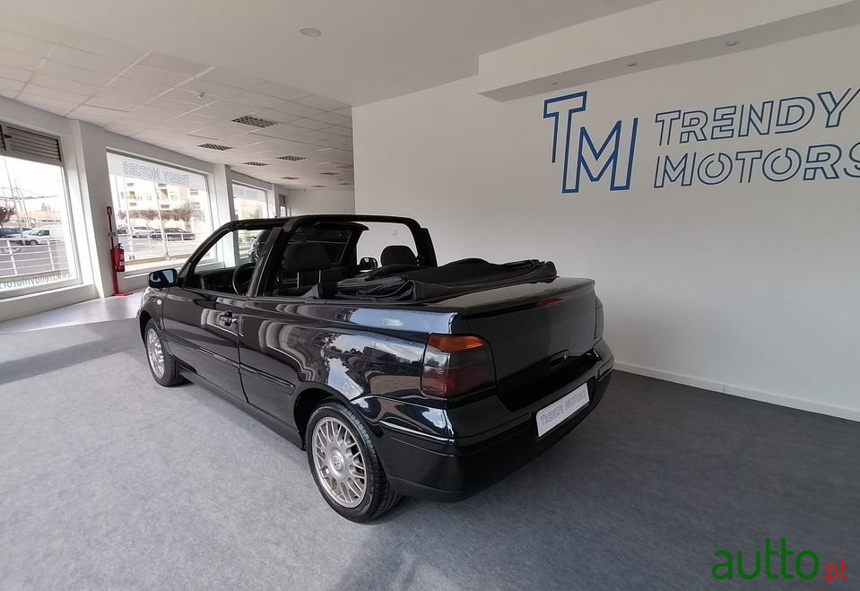 2000' Volkswagen Golf photo #6