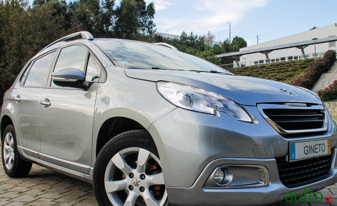 2013' Peugeot 2008 photo #5