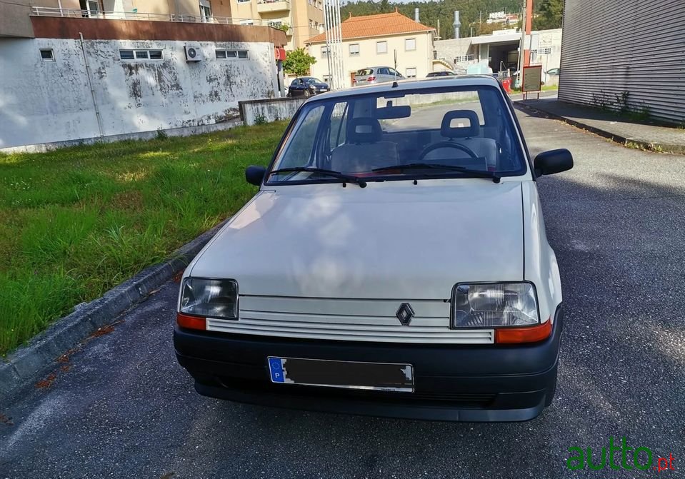 1990' Renault 5 photo #3