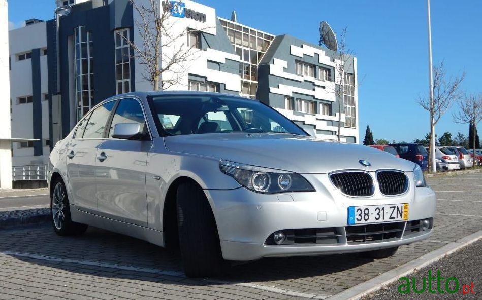 2005' BMW 525 D photo #2