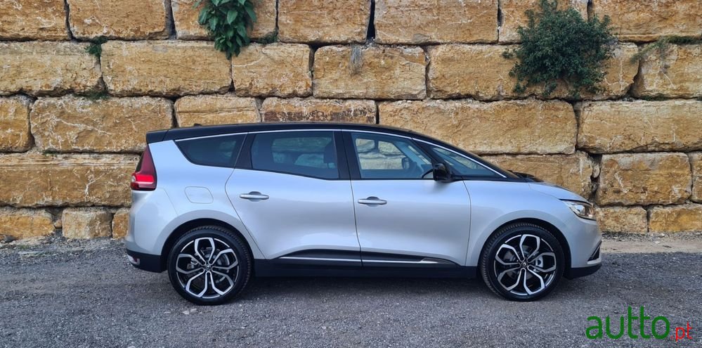 2019' Renault Grand Scenic photo #4