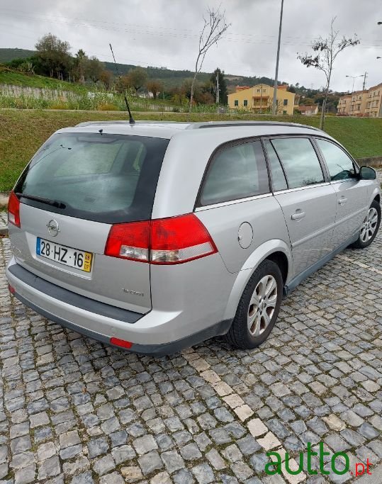 2009' Opel Vectra Caravan photo #4